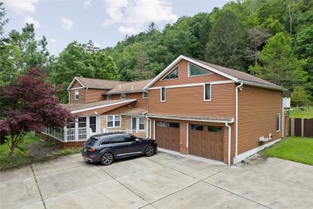 453 Grippen Hill Road, Vestal, New York 13850, Stati Uniti