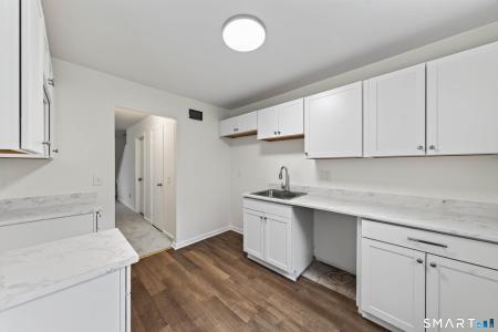 34 Ebert Drive #60, Bristol, Connecticut 06010, Stati Uniti