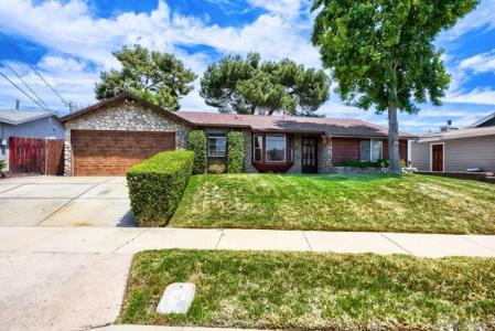 9427 West Heaney Cir, Santee, Califórnia 92071, Estados Unidos