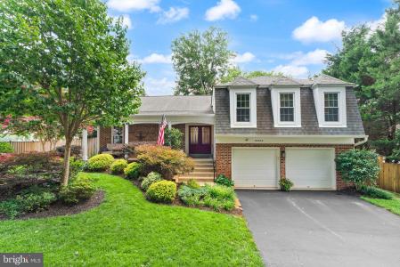 13459 Stream Valley Drive, Chantilly, Virginia 20151, USA