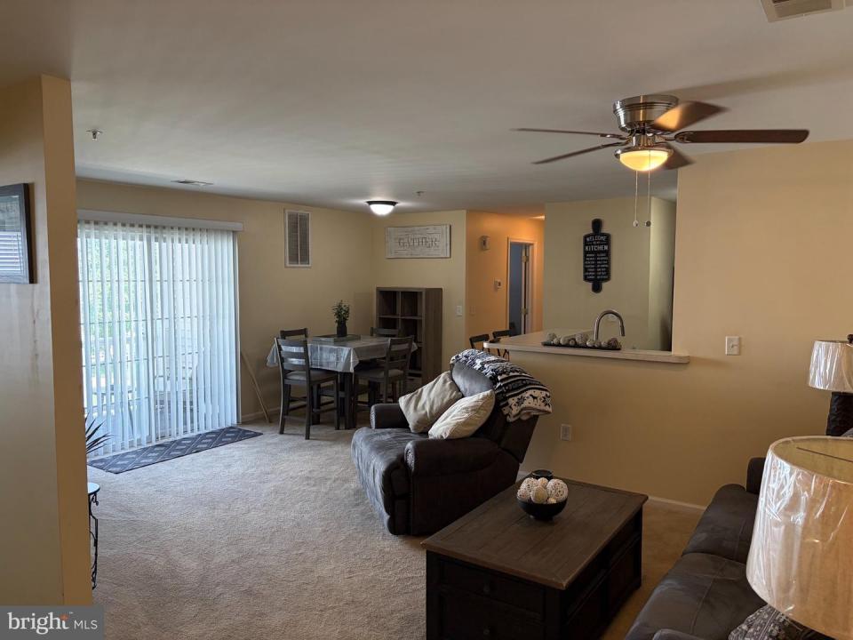 110 Lionheart Ln, West Deptford, New Jersey 08086, USA