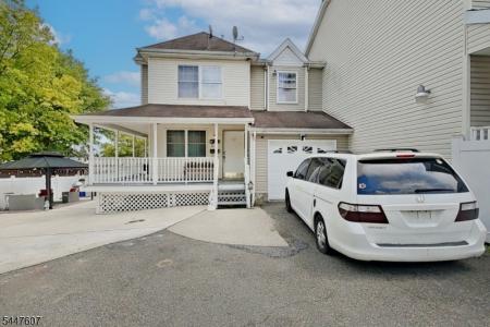 337 18th Ave, Newark City, New Jersey 07108-2004, Stati Uniti