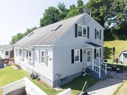 37 PARSONS HILL DR - Unit B, Worcester, Massachusetts 01603, USA