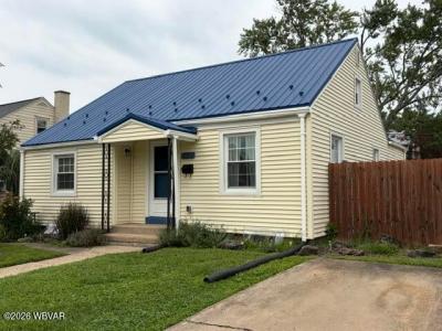 621 Woodland Avenue, Williamsport, Pennsylvania 17701, USA