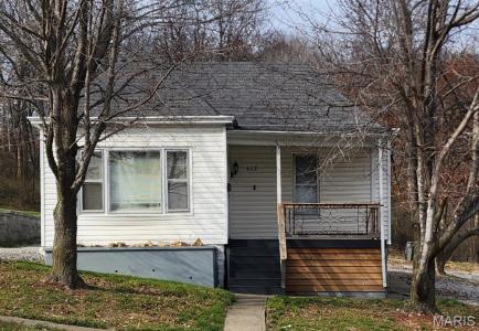 412 W Terrace Avenue, Hannibal, Missouri 63401, USA