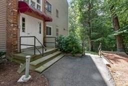 44 Maria Ave - Unit 105, Southbridge, Massachusetts 01550, USA