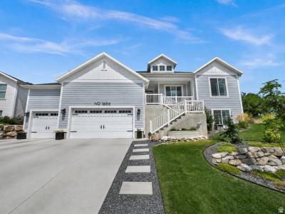 1686 N EMERALD DR, Layton, Utah 84040, USA
