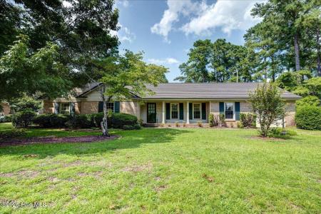 4904 Hillandale Road, Trent Woods, North Carolina 28562, USA