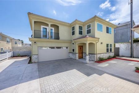 7776 Liberty, Huntington Beach, California 92647, USA