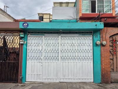 Lirio ,, Tlalnepantla de Baz, Estado De México 54090, Mexico