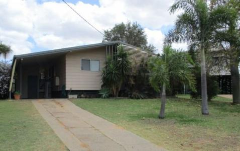 71 Mccool Street, Moranbah, QLD 4744, Australia