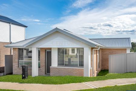 22 Cain Avenue, Gregory Hills, NSW 2557, Australia