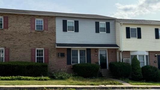 5758 Greens Drive, Lower Macungie Twp, Pennsylvania 18106, USA