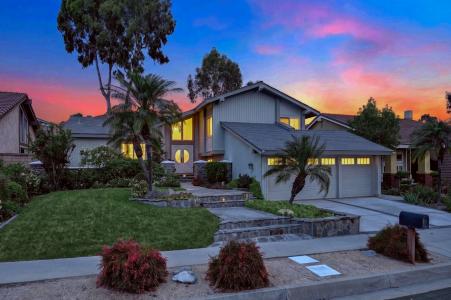 15919 San Antonio, La Mirada, California 90638, USA