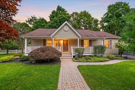 21 McGill Road, Monroe, New York 10950, USA