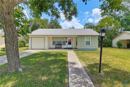 437 Wallace Street, Seguin, Texas 78155, USA