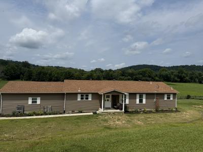 9529 Grandview Lake Road, Ashland, Kentucky 41102, USA