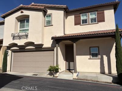 23201 W Canterbury, West Hills, California 91307, USA
