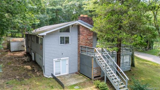 142 Fish Cove Road, Southampton, New York 11968, USA
