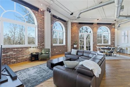 3235 Roswell Road NE, 705, Atlanta, Georgia 30305, USA