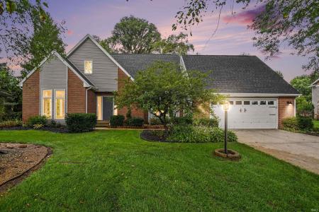 54563 Hunters Court, Elkhart, Indiana 46514, USA