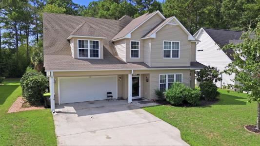 309 Meadowside Dr., Little River, South Carolina 29566, USA