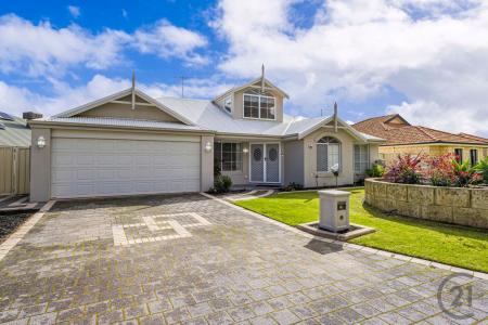 28 Brouwer Trail, Dudley Park, WA 6210, Australia