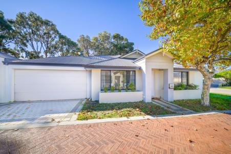 27 Yaroomba Place, Clarkson, WA 6030, Australie