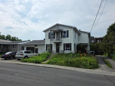 16323-16325  Boul. Gouin O., Montréal (L'Île-Bizard/Sainte-Geneviève), Quebec H9H 1E2, Canada