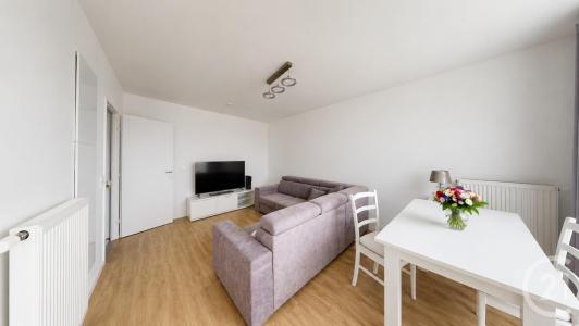 La Courneuve, Île-de-France 93120, France
