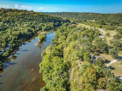 13066 HWY 5 S, Norfork, Arkansas 72658, USA