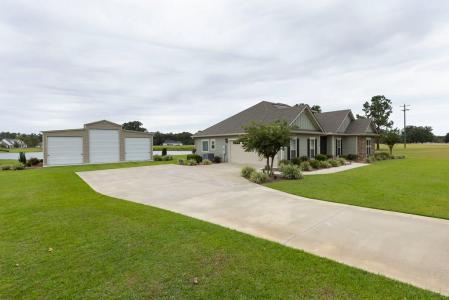 6140 Old Lake Park Road, Lake Park, Georgia 31636, USA