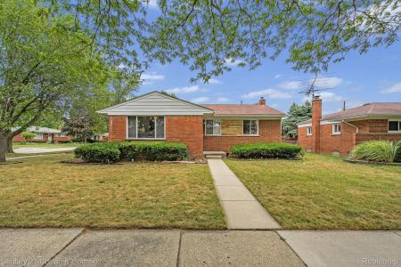 27227 W Pleasant Ridge Street, Dearborn Heights, Michigan 48127, USA