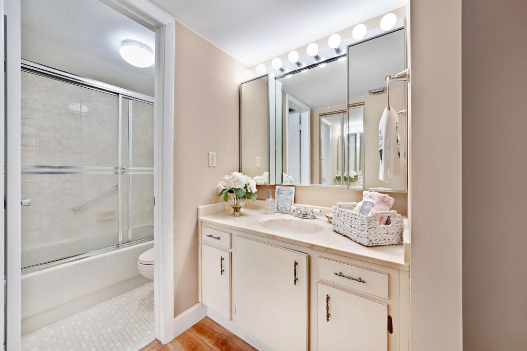 901 Colony Point Circle unit: 207, Pembroke Pines, Floride 33026, États-Unis