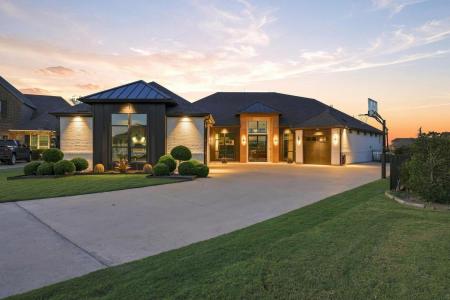 1604 covered Bridge Court, Gunter, Texas 75058, USA
