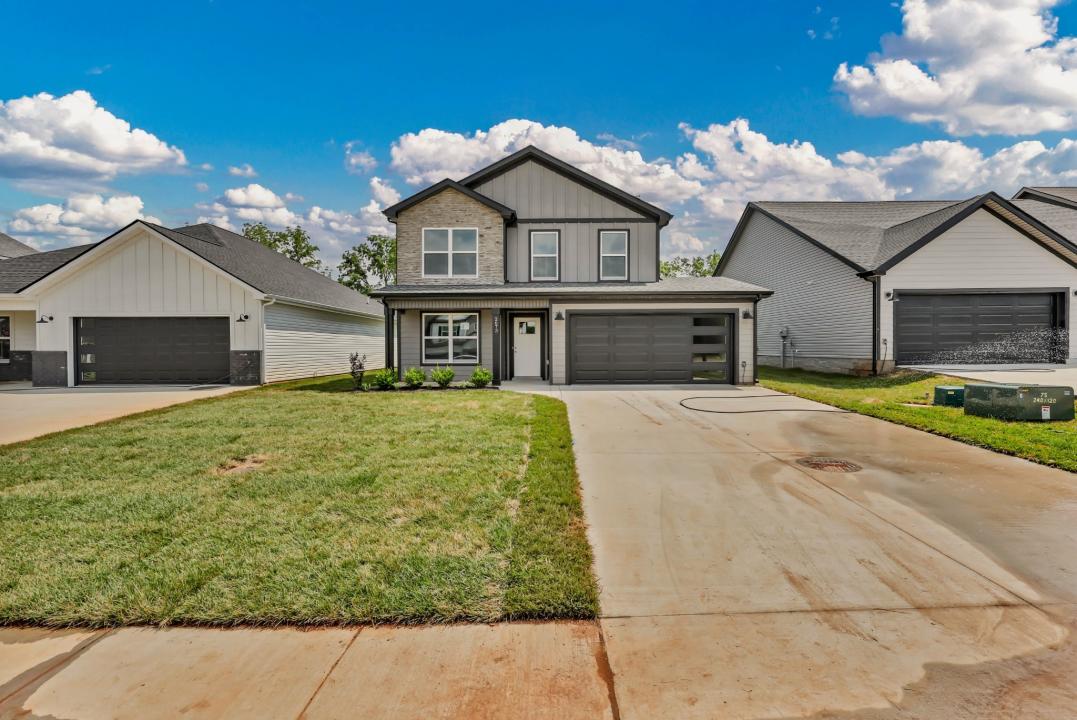 2673 Brewster Dr, Clarksville, Tennessee 37042, USA