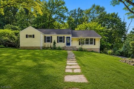27 Inwood Rd, Berkeley Heights Twp., New Jersey 07922, USA