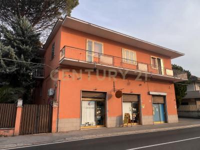 Via Aterno, Pescara, Abruzzo 65128, Italia
