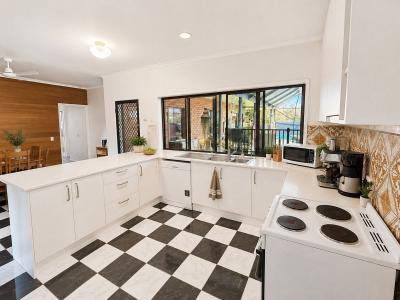 8 Cluny Drive, Buderim, QLD 4556, Australia