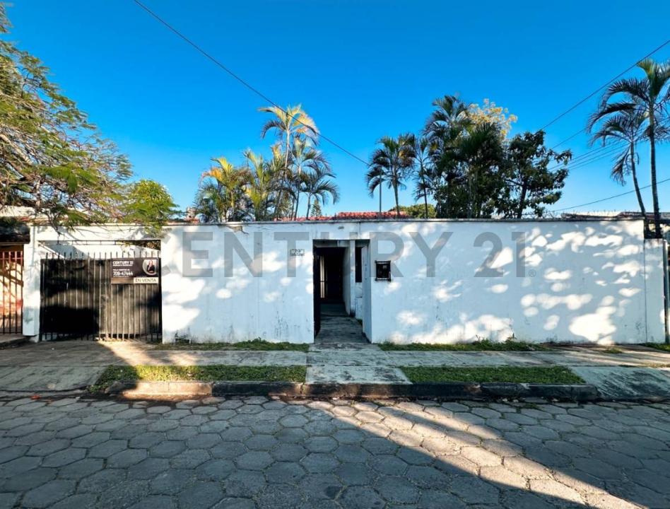 Urbari, calle 11 Norte 49, Oeste, Santa Cruz 00001, Bolivia