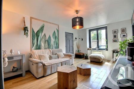 Blois, Centre-Val De Loire 41000, France