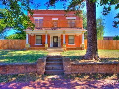 316 W Vilas Avenue, Guthrie, Oklahoma 73044, USA