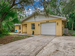 312 S Lotela Ave, Avon Park, Florida 33825, USA