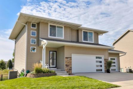 416 SE 13th Street, Grimes, Iowa 50111, États-Unis