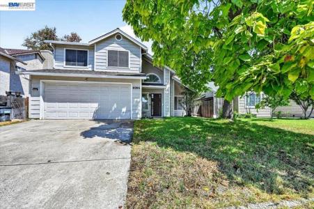 8265 Calla Way, Sacramento, California 95828, USA