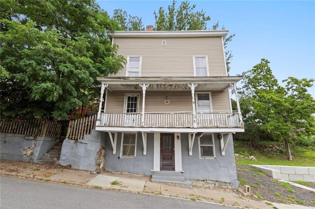 99 Cato Street, Woonsocket, Rhode Island 02895, Estados Unidos