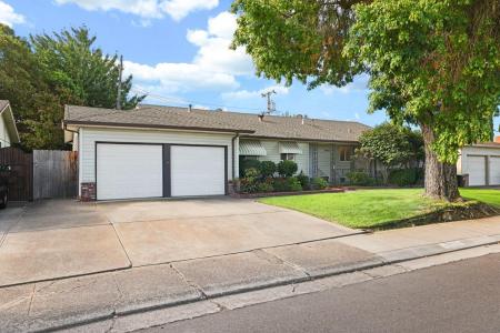 2958 Elmwood Avenue, Stockton, Californie 95204, États-Unis