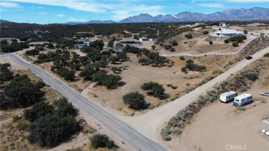 1 Coleridge, Oak Hills, California 92344, USA