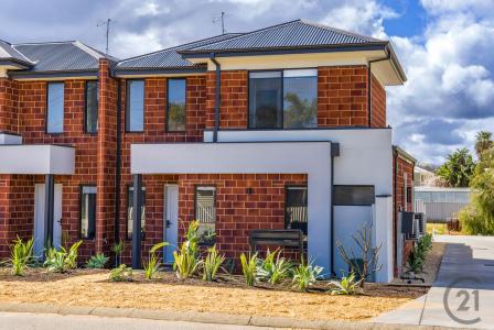 11B Cox Street, Mandurah, WA 6210, Australia