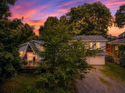 77Z 11e Avenue, Deux-Montagnes, Quebec J7R 3P7, Canada